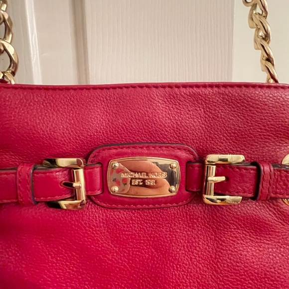 Michael Kors red leather crossbody bag - Picture 3 of 8